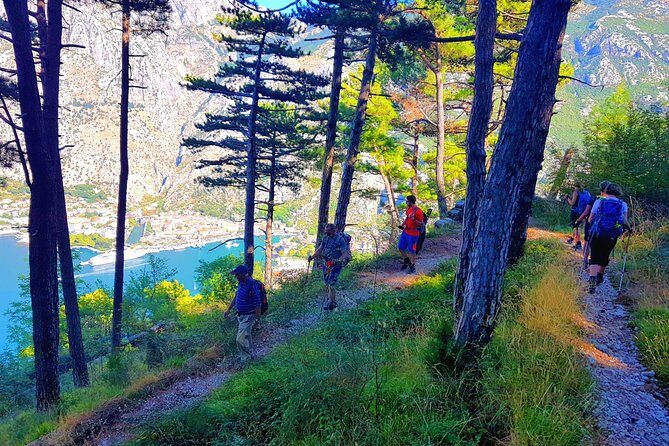 Hiking Vrmac peninsula with panoramic view on Kotor bay - What you actually do during the 5 to 6 hour day