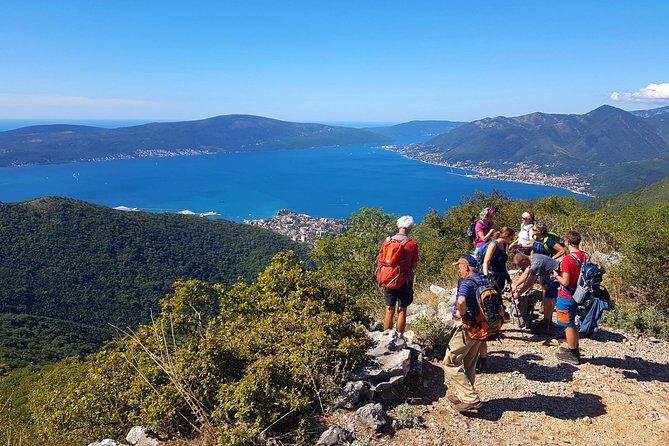 Hiking Vrmac peninsula with panoramic view on Kotor bay - Fort Vrmac: the short history stop that actually works